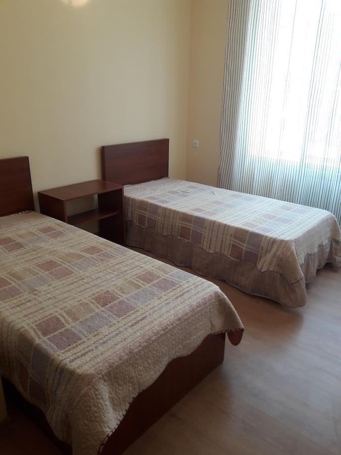 Sunshine Hotel Erevan Exterior foto